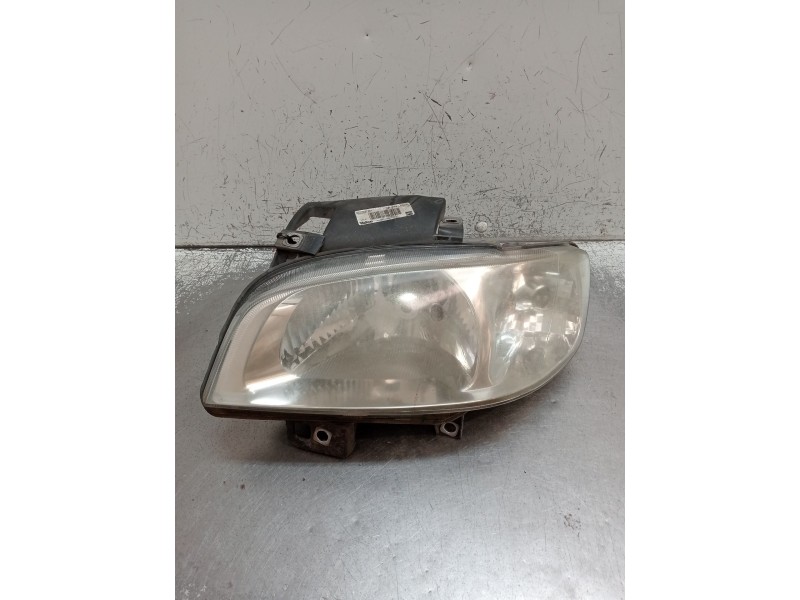 Recambio de faro izquierdo para seat ibiza ii (6k1) 1.4 16v referencia OEM IAM   