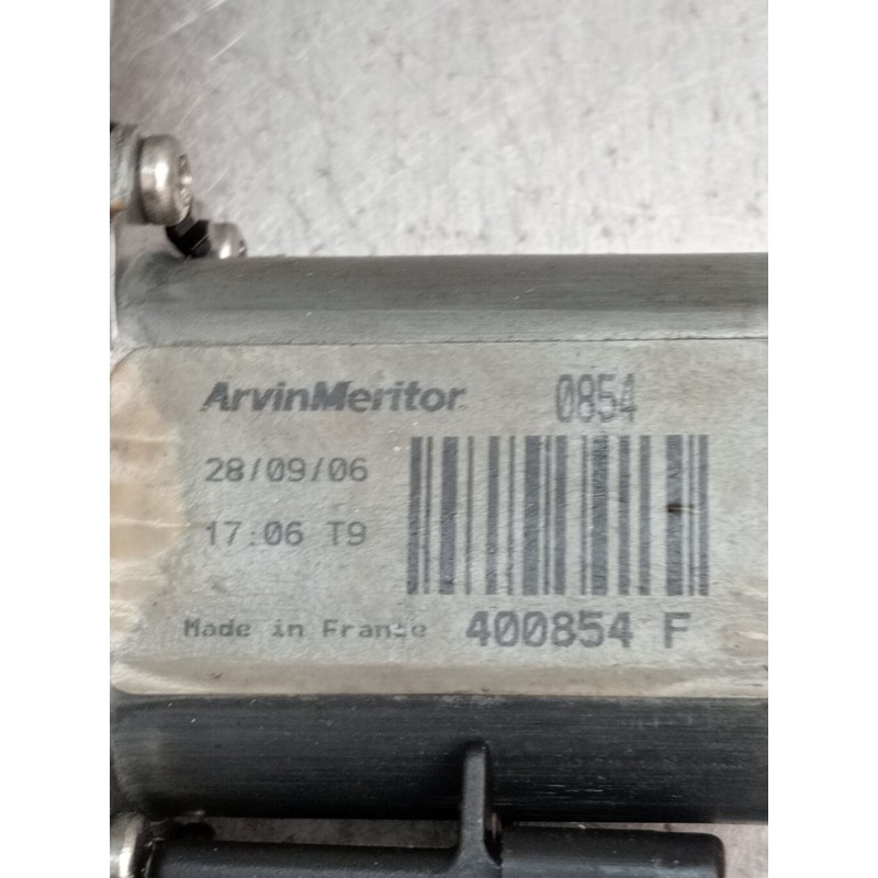 Recambio de elevalunas delantero izquierdo para renault clio iii (br0/1, cr0/1) 1.2 16v (br02, br0j, br11, cr02, cr0j, cr11) ref