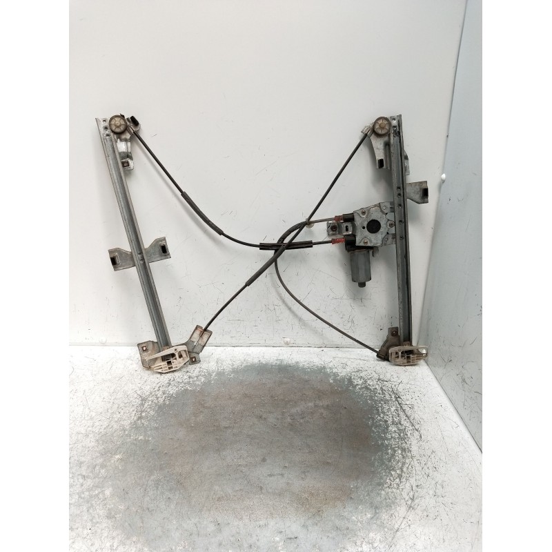 Recambio de elevalunas delantero derecho para peugeot partner monospace (5_, g_) 2.0 hdi referencia OEM IAM 0130821762 4P 