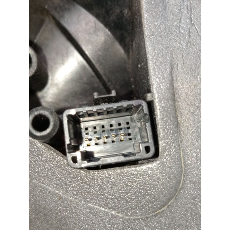 Recambio de retrovisor izquierdo para renault clio iii (br0/1, cr0/1) 1.2 16v (br02, br0j, br11, cr02, cr0j, cr11) referencia OE