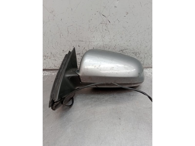 Recambio de retrovisor izquierdo para audi a4 b7 avant (8ed) 2.0 tdi 16v referencia OEM IAM ELÉCTRICO 1 ENCHUFE 5 CABLES 