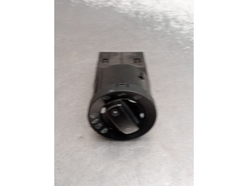 Recambio de mando luces para audi a4 b7 avant (8ed) 2.0 tdi 16v referencia OEM IAM 8E0941531C  