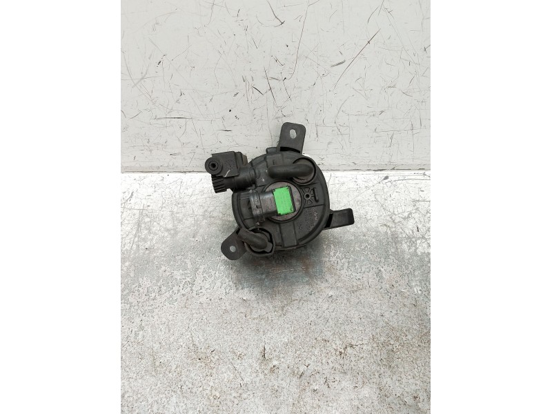 Recambio de faro antiniebla derecho para volkswagen passat cc b6 (357) 2.0 tdi referencia OEM IAM 5T0941700 89205623 36191630