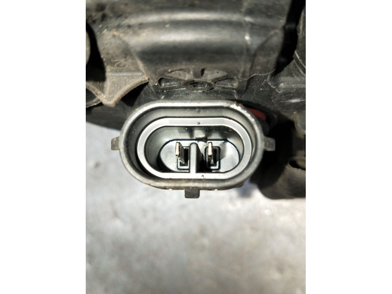 Recambio de faro antiniebla derecho para volkswagen passat cc b6 (357) 2.0 tdi referencia OEM IAM 5T0941700 89205623 36191630