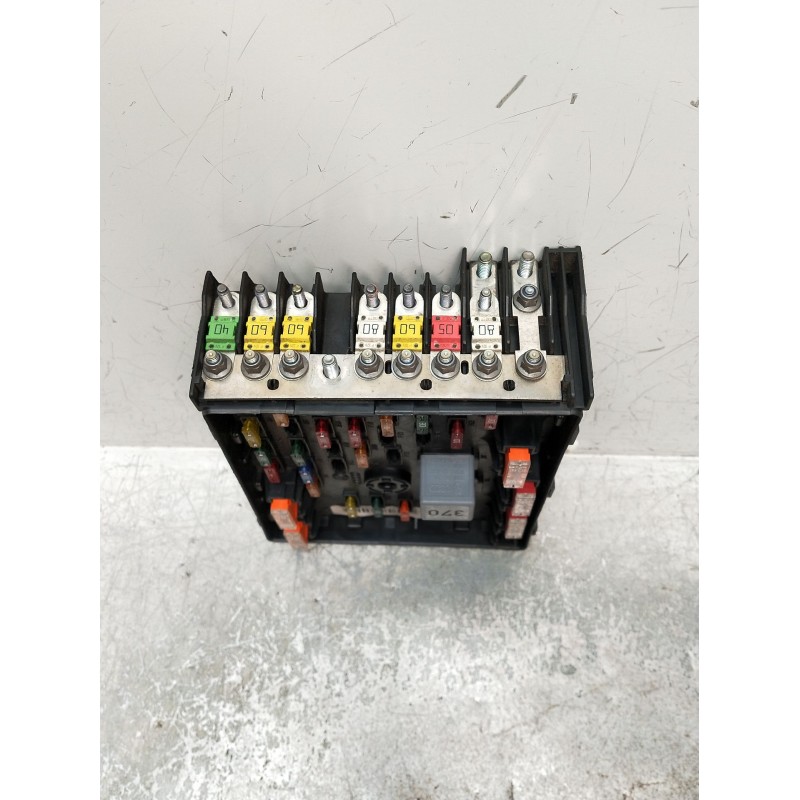 Recambio de caja reles / fusibles para volkswagen passat cc b6 (357) 2.0 tdi referencia OEM IAM 3C0937125 63592777 21107421