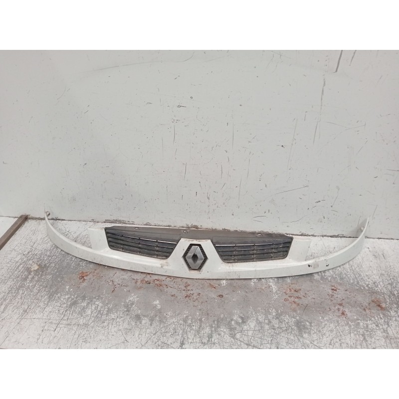 Recambio de rejilla delantera para renault kangoo express (fc0/1_) 1.9 dci 4x4 (fc0v) referencia OEM IAM   