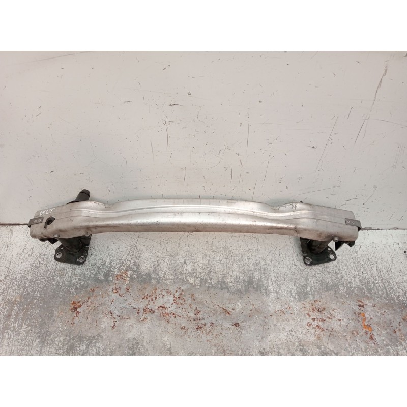 Recambio de refuerzo paragolpes delantero para audi a4 b7 avant (8ed) 2.0 tdi 16v referencia OEM IAM   