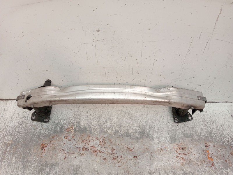 Recambio de refuerzo paragolpes delantero para audi a4 b7 avant (8ed) 2.0 tdi 16v referencia OEM IAM   