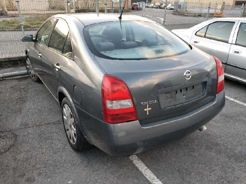 nissan primera berlina (p12) del año 2002