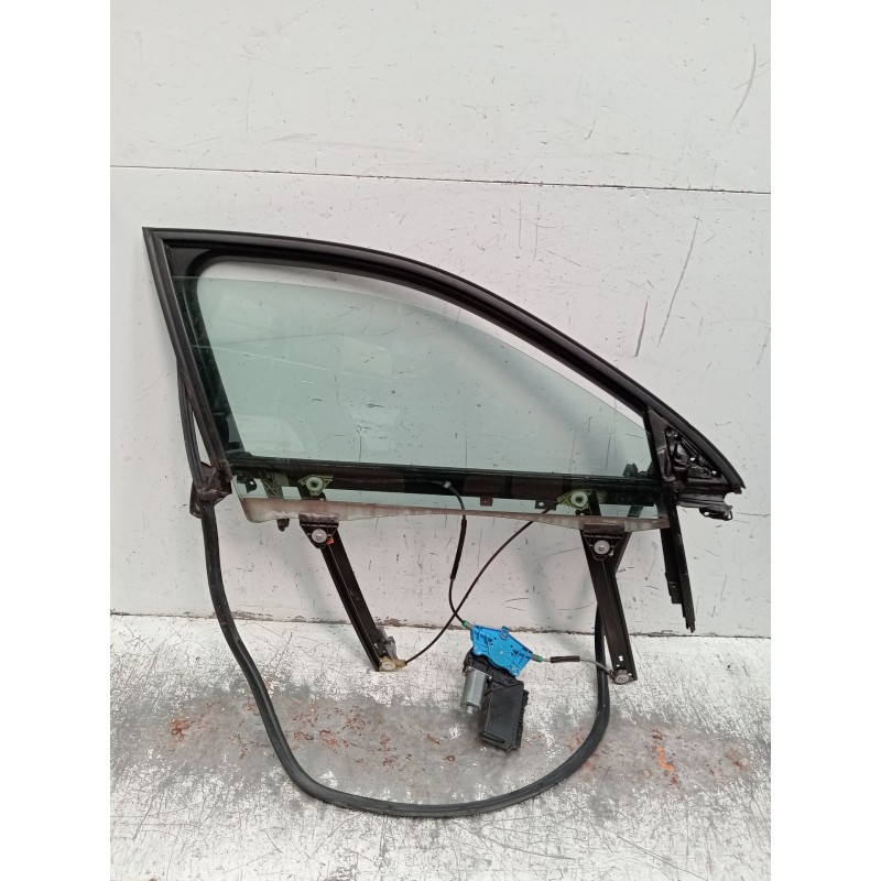 Recambio de elevalunas delantero derecho para audi a4 b7 avant (8ed) 2.0 tdi 16v referencia OEM IAM 8E0837462C  