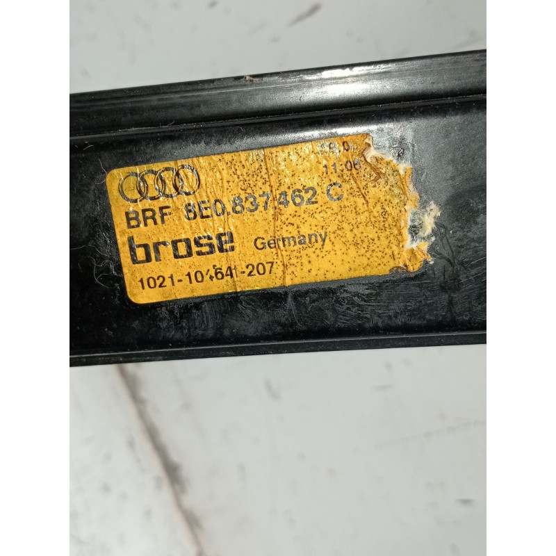 Recambio de elevalunas delantero derecho para audi a4 b7 avant (8ed) 2.0 tdi 16v referencia OEM IAM 8E0837462C  