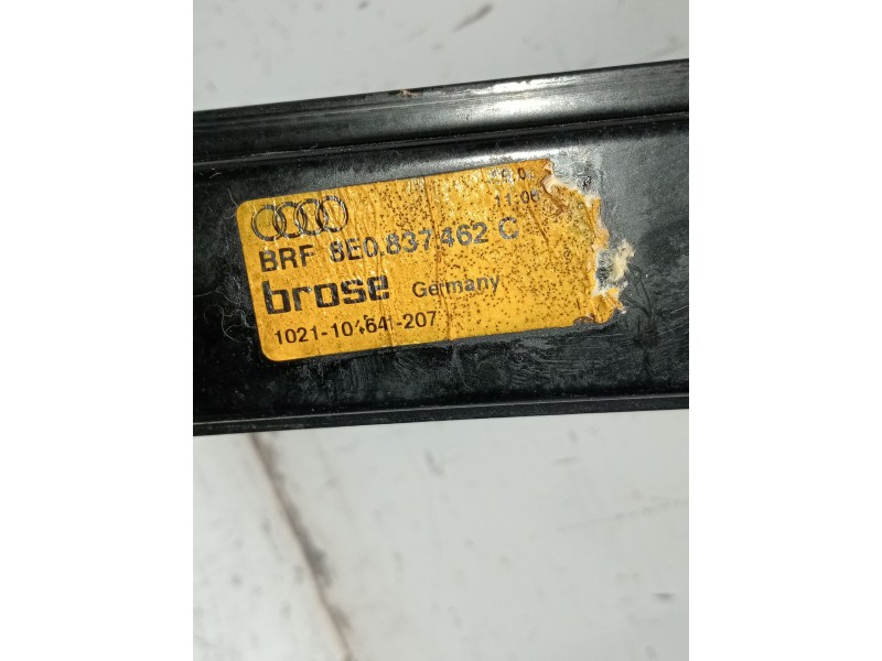 Recambio de elevalunas delantero derecho para audi a4 b7 avant (8ed) 2.0 tdi 16v referencia OEM IAM 8E0837462C  