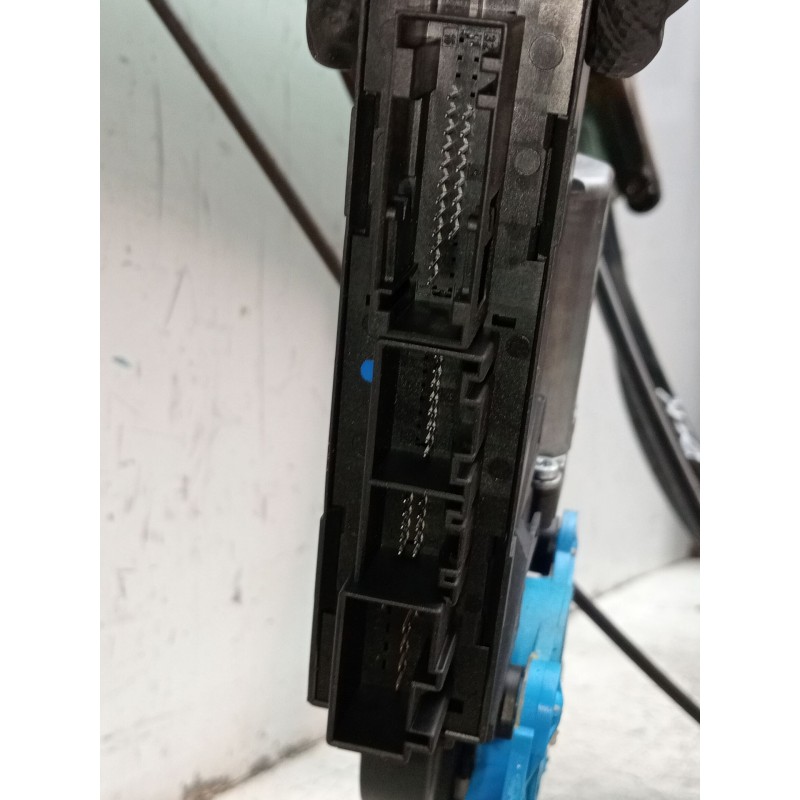 Recambio de elevalunas delantero derecho para audi a4 b7 avant (8ed) 2.0 tdi 16v referencia OEM IAM 8E0837462C  