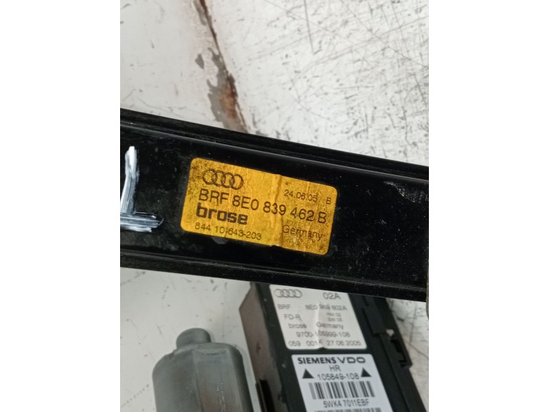 Recambio de elevalunas trasero derecho para audi a4 b7 avant (8ed) 2.0 tdi 16v referencia OEM IAM   