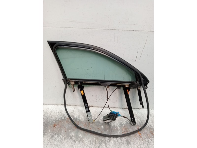 Recambio de elevalunas delantero izquierdo para audi a4 b7 avant (8ed) 2.0 tdi 16v referencia OEM IAM 8E0837461C  