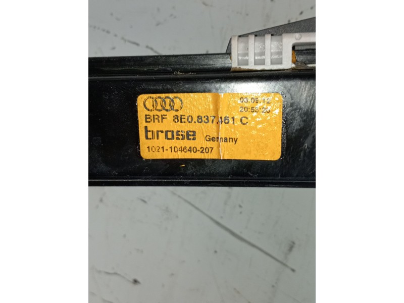 Recambio de elevalunas delantero izquierdo para audi a4 b7 avant (8ed) 2.0 tdi 16v referencia OEM IAM 8E0837461C  