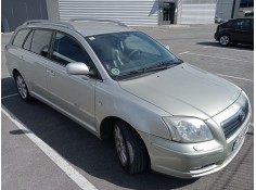 toyota avensis station wagon (_t25_) del año 2005