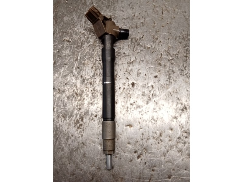 Recambio de inyector para mazda 3 (bm, bn) 2.2 d referencia OEM IAM 08S25392 SH0113H50 DENSO