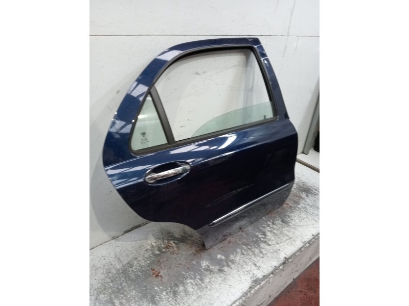 Recambio de puerta trasera derecha para lancia lybra (839_) 1.9 jtd (839.axi1a, 839.axn1a, 839.cxl1a) referencia OEM IAM  4P 