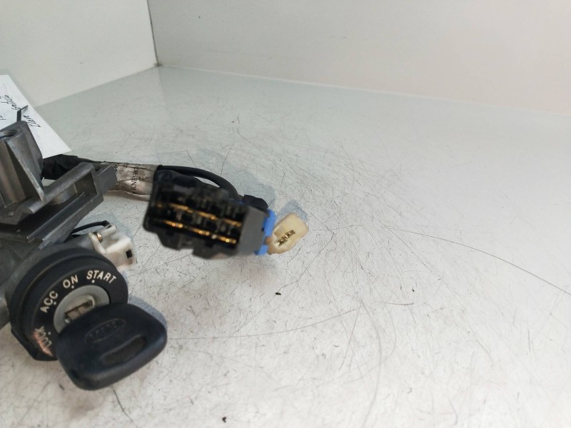 Recambio de conmutador de arranque para kia shuma 1.8 cat referencia OEM IAM   