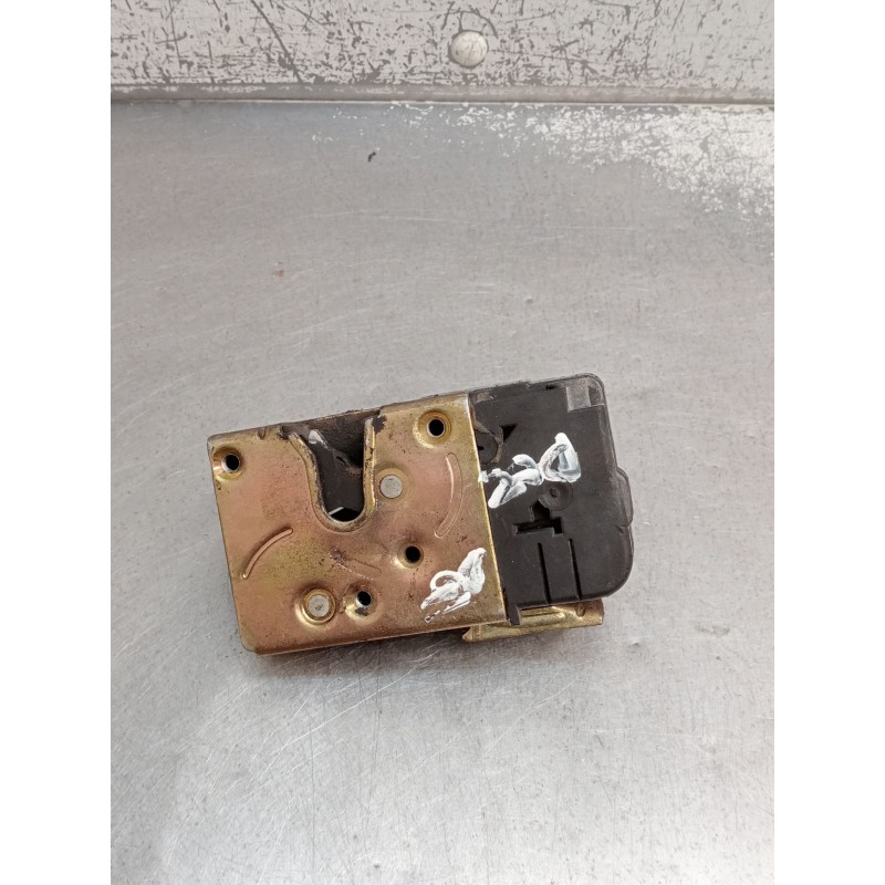 Recambio de motor cierre centralizado delantero derecho para citroën xsara (n1) 1.9 td referencia OEM IAM   