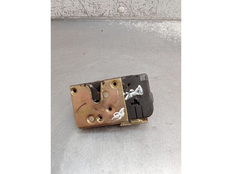 Recambio de motor cierre centralizado delantero derecho para citroën xsara (n1) 1.9 td referencia OEM IAM   