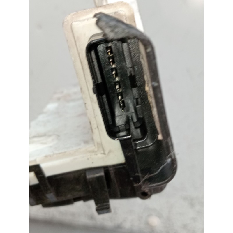 Recambio de motor cierre centralizado delantero derecho para peugeot partner tepee 1.6 hdi 90 referencia OEM IAM   