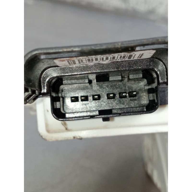 Recambio de motor cierre centralizado trasero derecho para peugeot partner tepee 1.6 hdi 90 referencia OEM IAM   