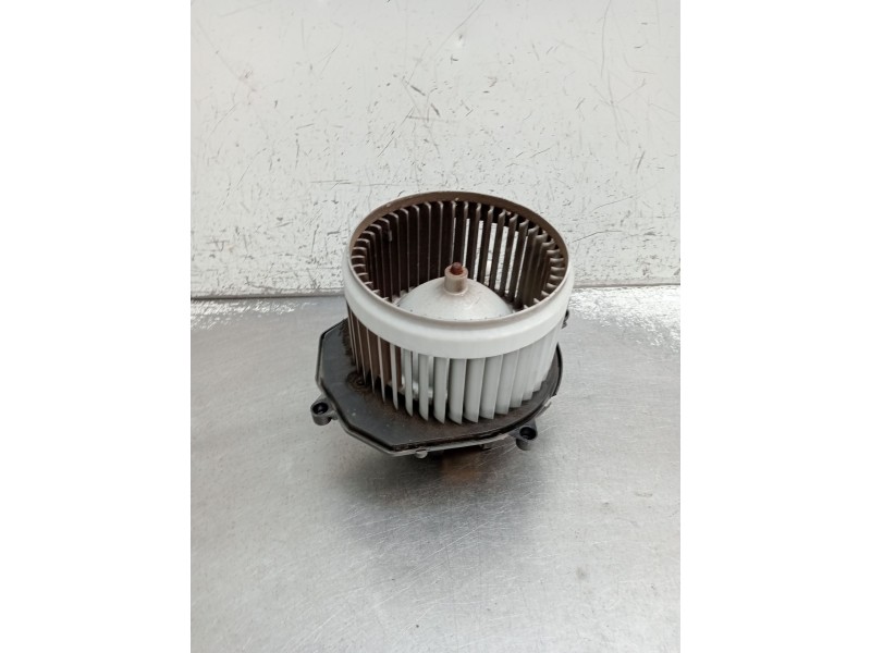 Recambio de motor calefaccion para peugeot partner tepee 1.6 hdi 90 referencia OEM IAM 5G6928100  