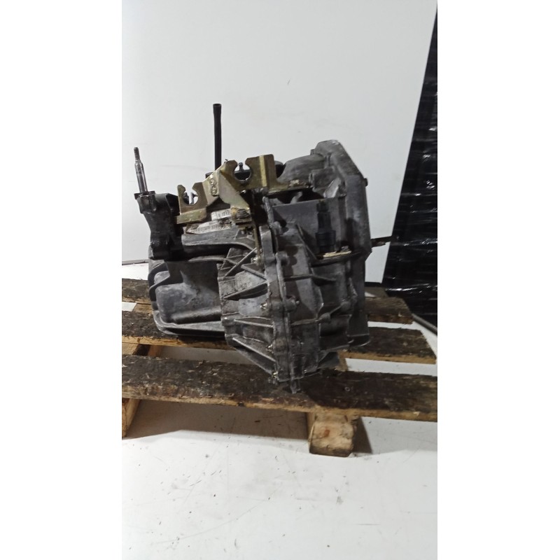 Recambio de caja cambios para nissan primastar furgoneta (x83) 1.9 dci 100 referencia OEM IAM PK6371 6v C014956