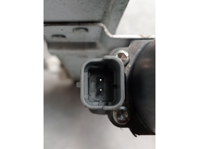 Recambio de elevalunas delantero derecho para peugeot partner tepee 1.6 hdi 90 referencia OEM IAM 402104B  