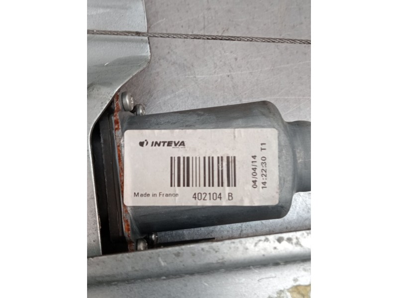 Recambio de elevalunas delantero derecho para peugeot partner tepee 1.6 hdi 90 referencia OEM IAM 402104B  