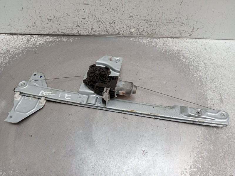 Recambio de elevalunas delantero izquierdo para peugeot partner tepee 1.6 hdi 90 referencia OEM IAM 402103L 030414033132 