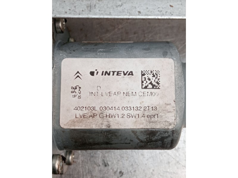 Recambio de elevalunas delantero izquierdo para peugeot partner tepee 1.6 hdi 90 referencia OEM IAM 402103L 030414033132 