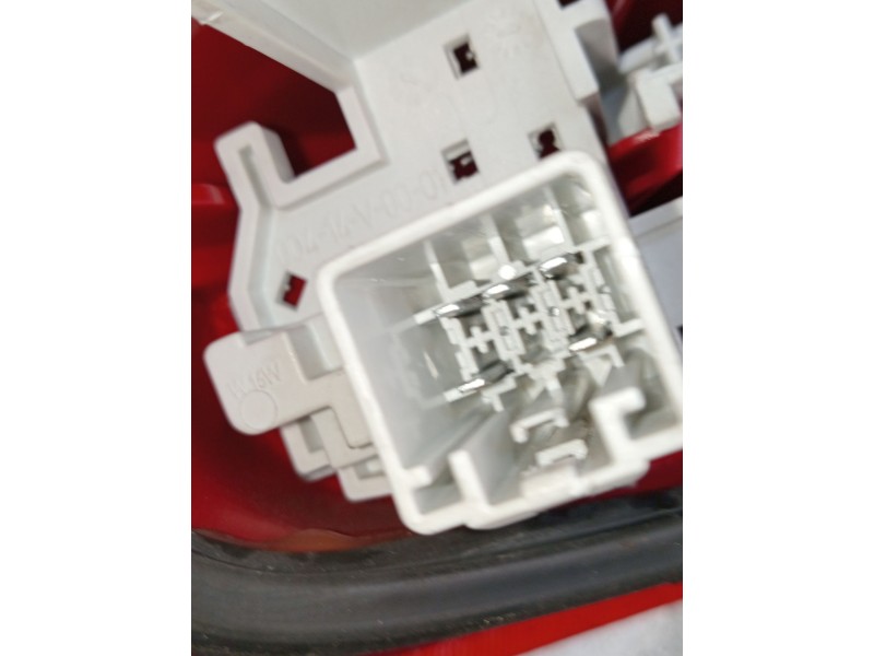 Recambio de piloto trasero izquierdo para ford fiesta vi (cb1, ccn) 1.6 tdci referencia OEM IAM 8A6113404AC  