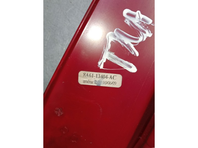 Recambio de piloto trasero izquierdo para ford fiesta vi (cb1, ccn) 1.6 tdci referencia OEM IAM 8A6113404AC  