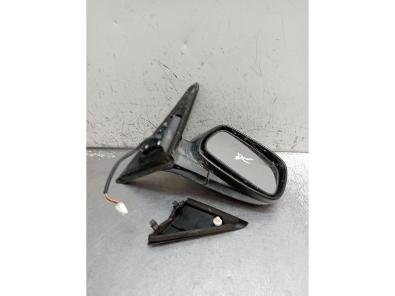 Recambio de retrovisor derecho para toyota avensis (_t22_) 1.6 (at220_) referencia OEM IAM ELÉCTRICO 1 ENCHUFE 3 CABLES 