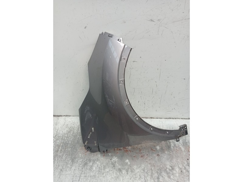 Recambio de aleta delantera derecha para renault captur i (j5_, h5_) 1.2 tce 120 referencia OEM IAM   