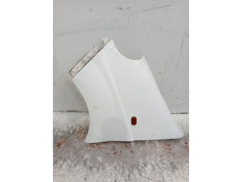 Recambio de aleta delantera izquierda para nissan primastar furgoneta (x83) 1.9 dci 100 referencia OEM IAM   