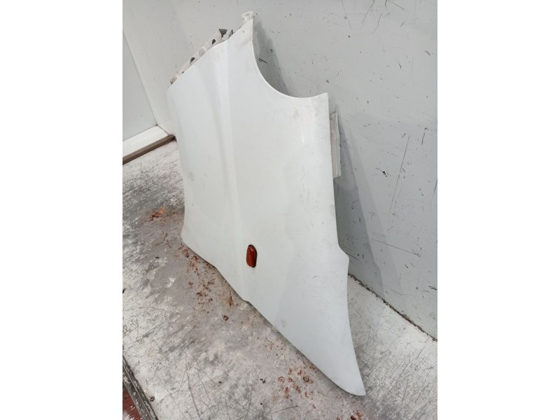 Recambio de aleta delantera izquierda para nissan primastar furgoneta (x83) 1.9 dci 100 referencia OEM IAM   