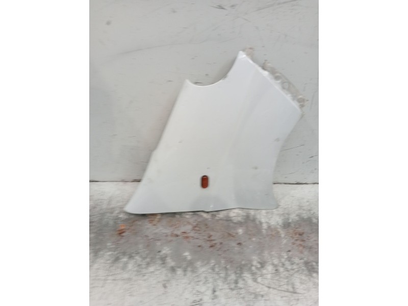 Recambio de aleta delantera derecha para nissan primastar furgoneta (x83) 1.9 dci 100 referencia OEM IAM   