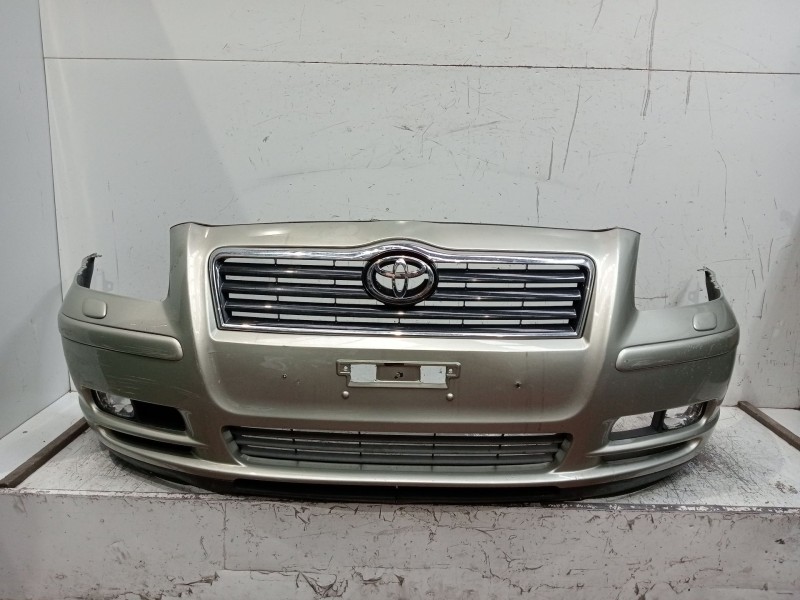 Recambio de paragolpes delantero para toyota avensis station wagon (_t25_) 2.2 d-4d (adt251_) referencia OEM IAM   