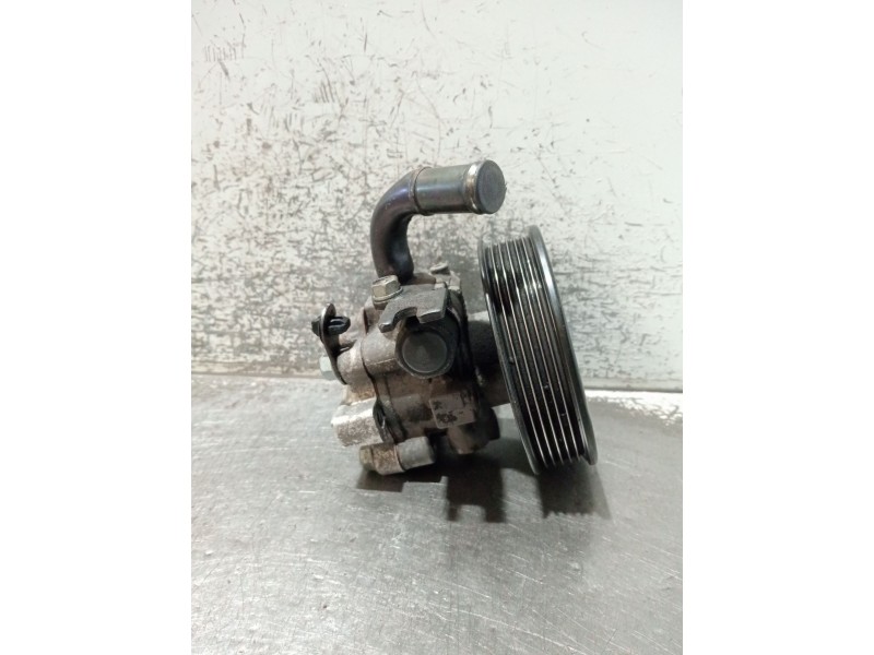 Recambio de bomba direccion para kia magentis ii (mg) 2.0 crdi referencia OEM IAM   