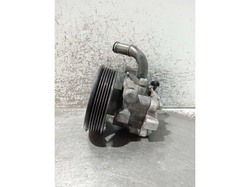 Recambio de bomba direccion para kia magentis ii (mg) 2.0 crdi referencia OEM IAM   