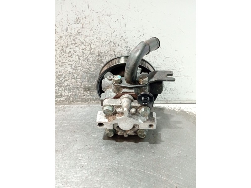 Recambio de bomba direccion para kia magentis ii (mg) 2.0 crdi referencia OEM IAM   