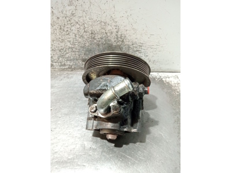 Recambio de bomba direccion para rover 200 ii hatchback (rf) 220 d/sd referencia OEM IAM HE9220067  