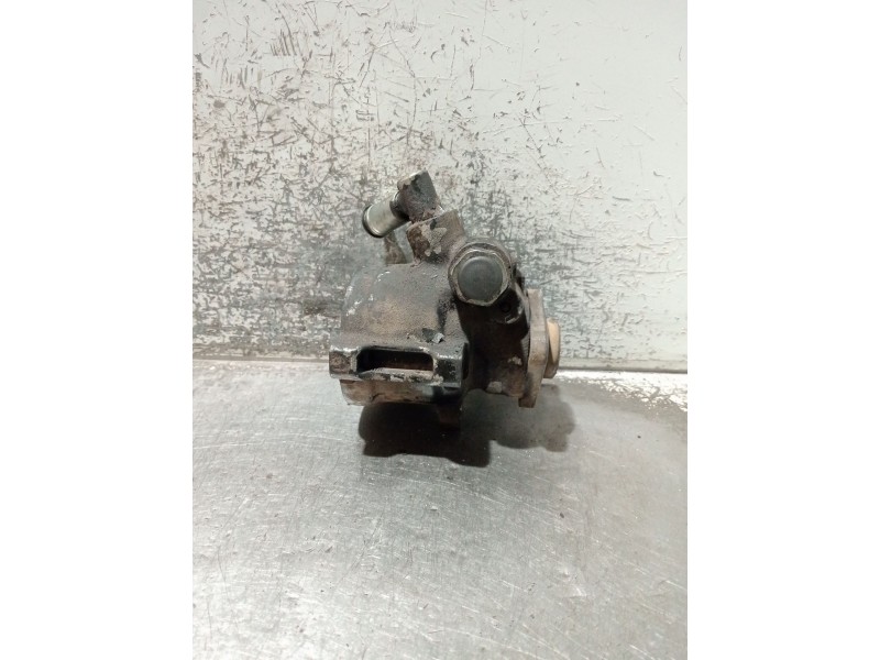 Recambio de bomba direccion para ford orion iii (gal) 1.8 d referencia OEM IAM 7849701  