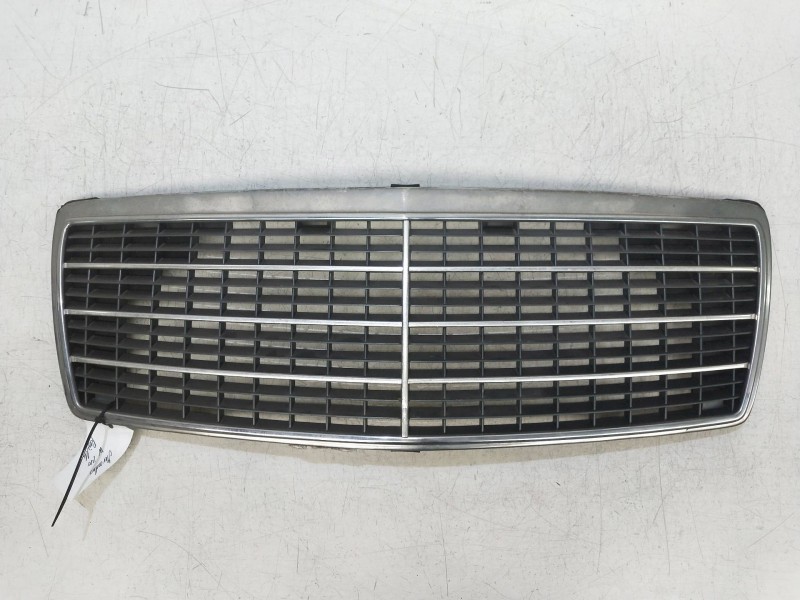 Recambio de rejilla delantera para mercedes clase s (w140) berlina 3.2 24v cat referencia OEM IAM   