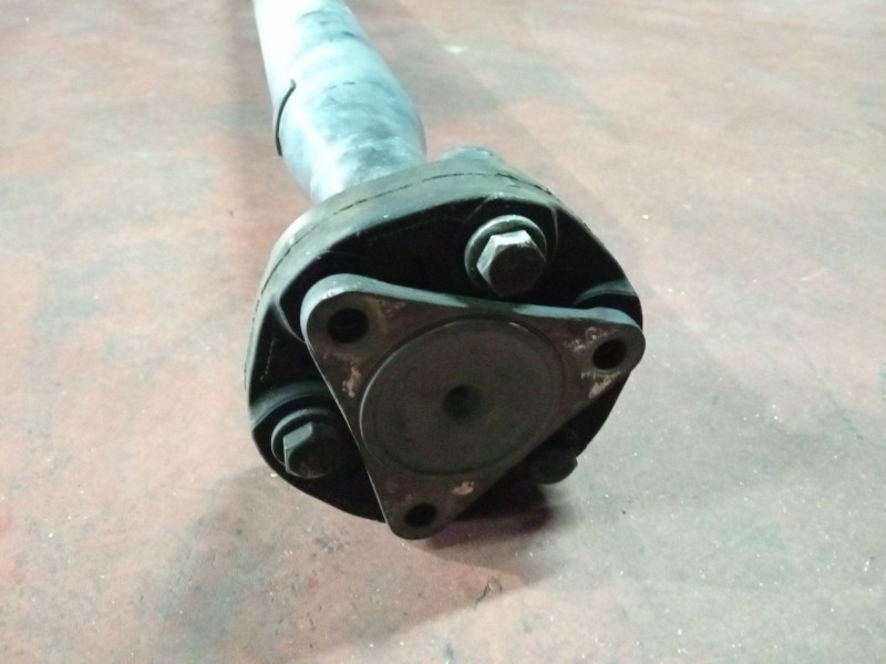 Recambio de transmision central para iveco daily vi furgoneta 33s13, 35s13, 35c13 referencia OEM IAM 5801633730  