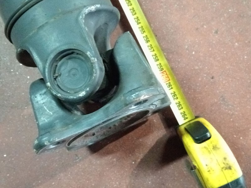 Recambio de transmision central para iveco daily vi furgoneta 33s13, 35s13, 35c13 referencia OEM IAM 5801633730  